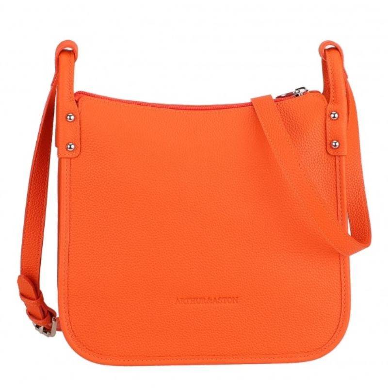 Sac bandoulière M Arthur & Aston Rosalia en cuir A163-02 I Orange, vue de face