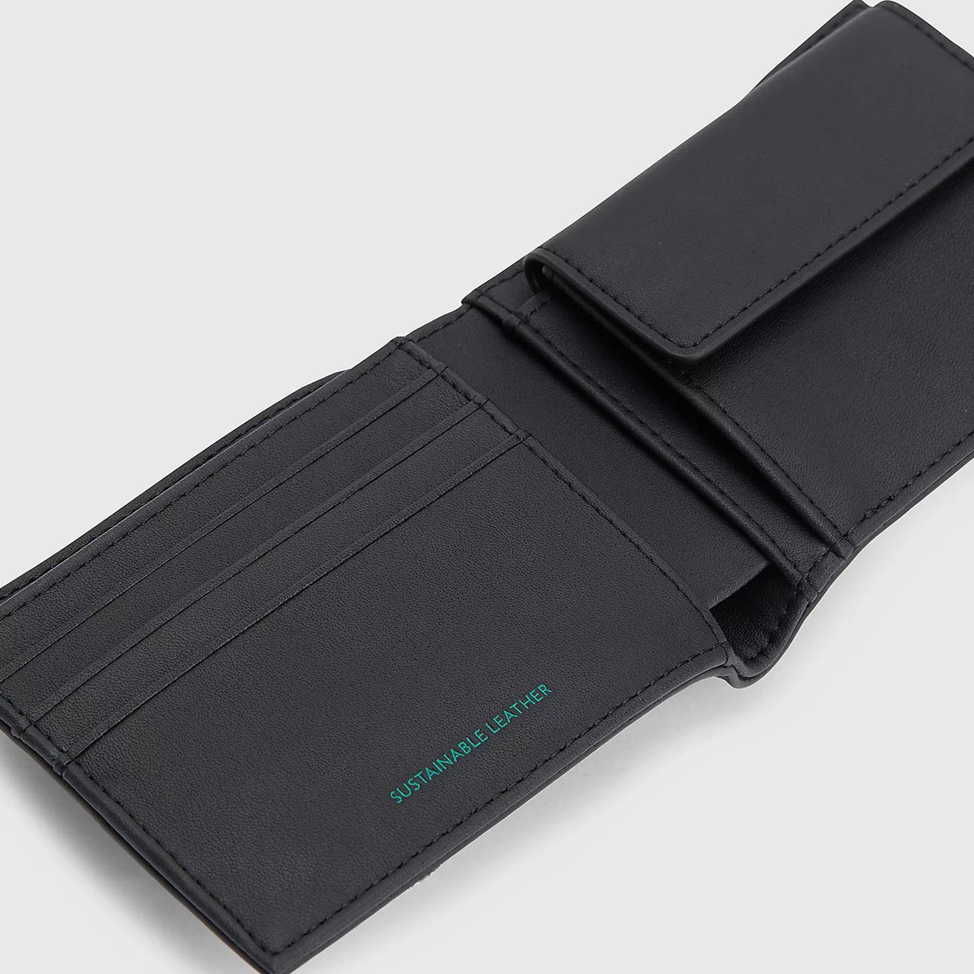 Portefeuille compact Tommy Hilfiger Essential AM0AM10415 BDS couleur noir, vue intérieure