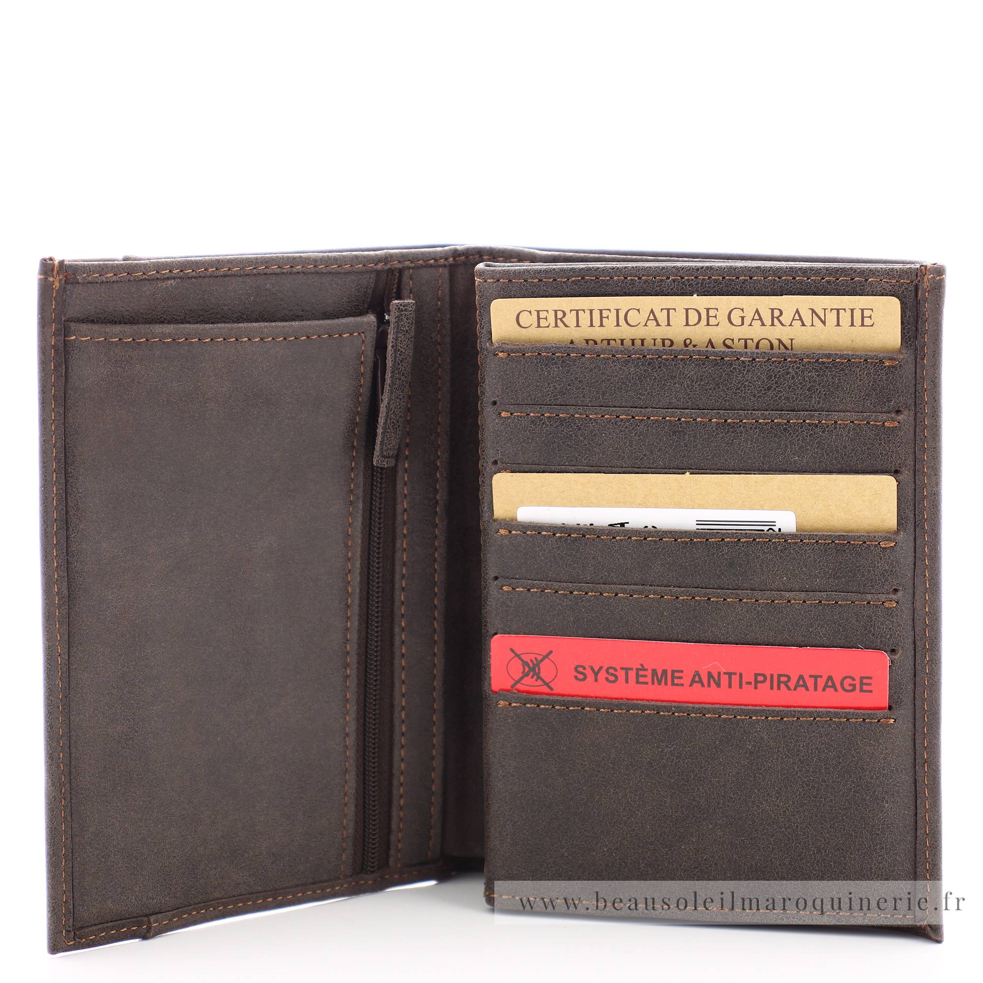 Grand portefeuille (3 volets) Arthur & Aston Diego 1438-423 couleur châtaigne ouvert sur portes carte