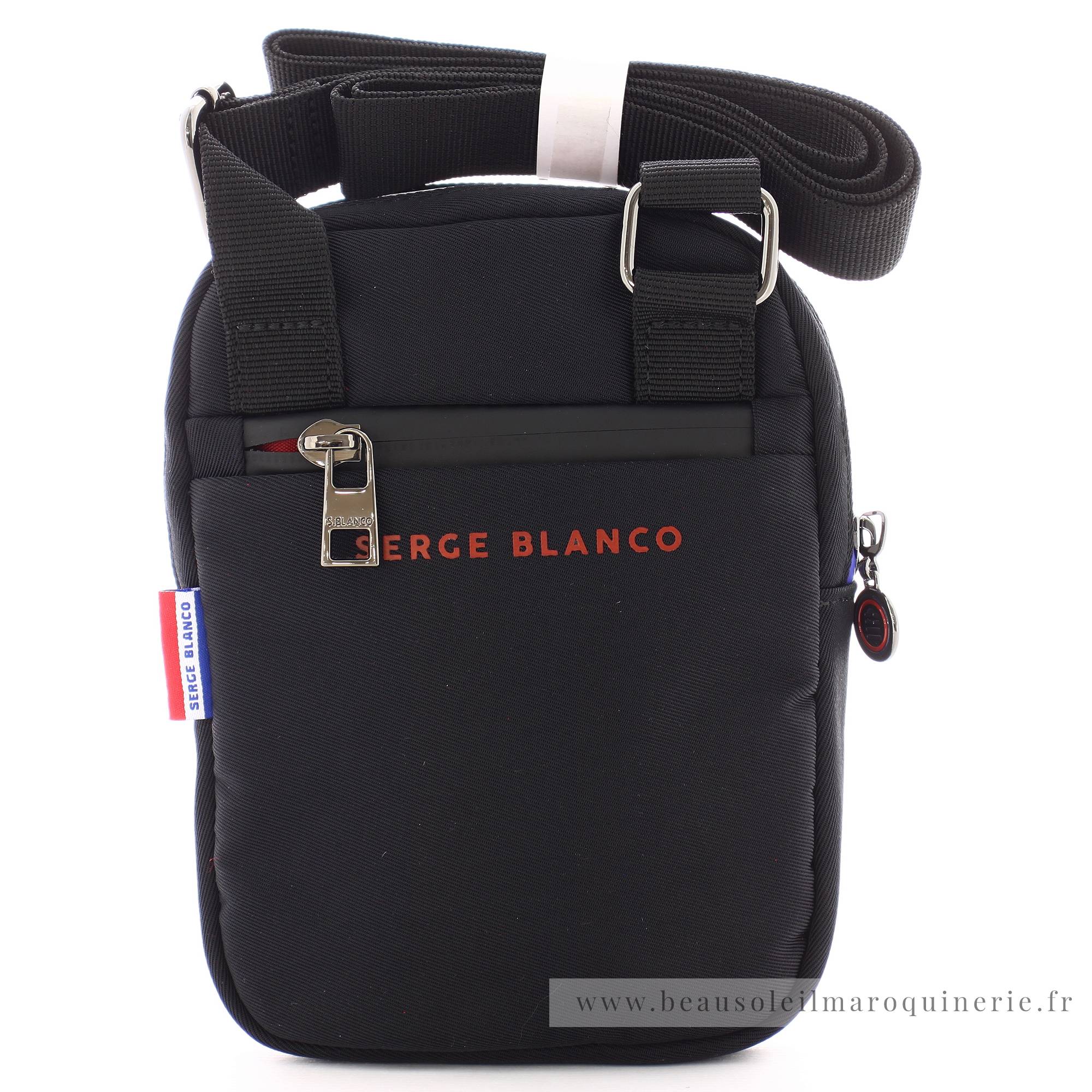 Mini baggy plat à bandoulière Basik Serge Blanco BSK13010 999 vue de face couleur noir vue de dos
