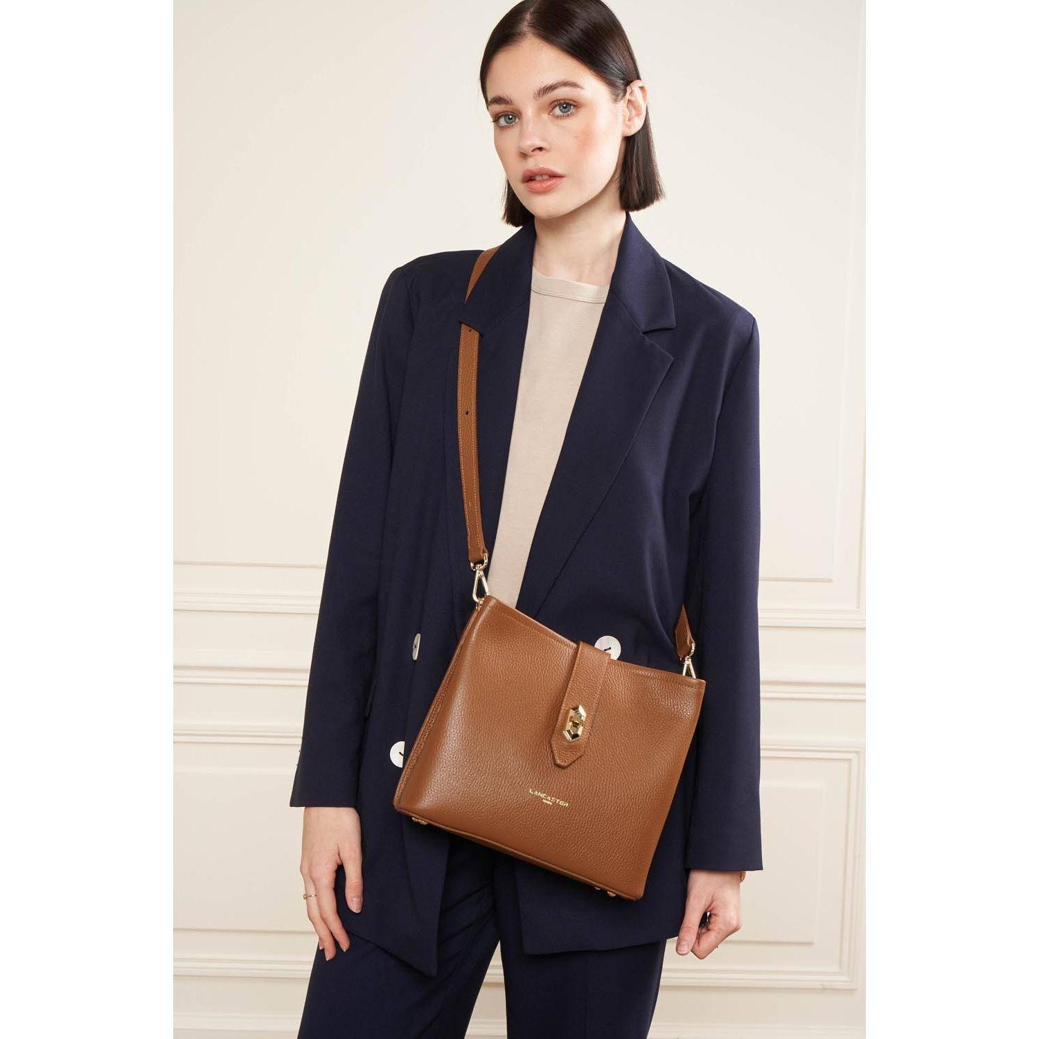 Sac seau lancaster camel sales