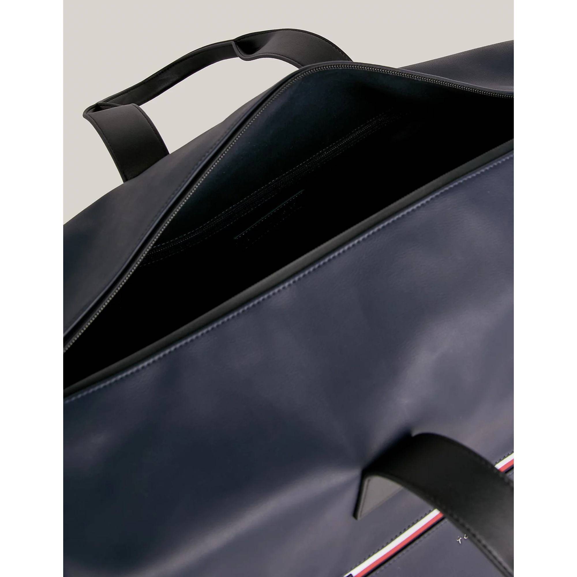 Sac de voyage moyen Tommy Hilfiger Essential emblématique AM0AM12210 DW6 Blue space, intérieur