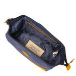 Trousse de toilette Cabaïa Travel Kit 	
TRA RUE DU TE couleur navy vue intérieur