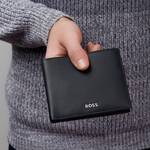 Portefeuille Hugo Boss référence HLW403 couleur noir vue porté